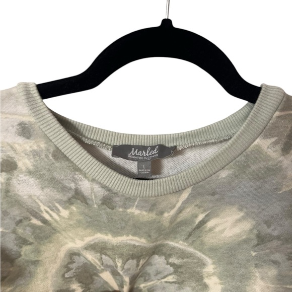 Green Tie Dye Ruffled Marled Crewneck Sweatshirt - Picture 2 of 5